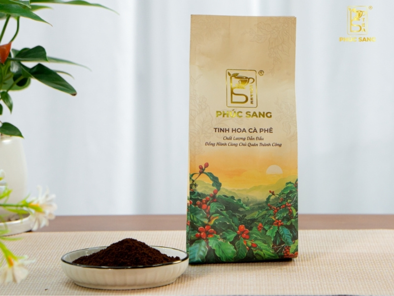 Chọn cà phê nguyên chất để pha cà phê muối đậm vị, thơm ngon tại Trà Phúc Sang. Chọn cà phê nguyên chất để pha cà phê muối đậm vị, thơm ngon tại Trà Phúc Sang.