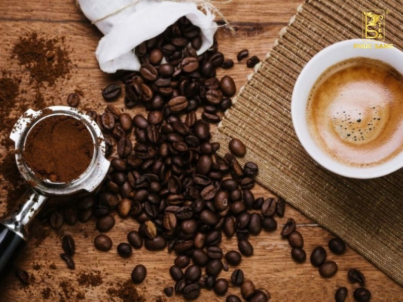 Tỷ lệ phối trộn hài hòa: 70% Robusta, 15% Culi, 15% Arabica Tỷ lệ phối trộn hài hòa: 70% Robusta, 15% Culi, 15% Arabica
