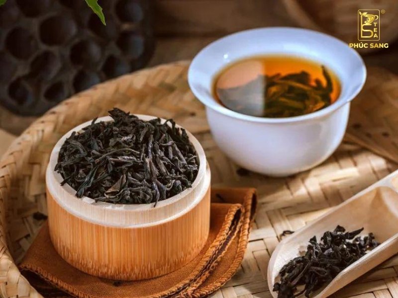 Khái niệm Trà đen và hồng trà là gì?